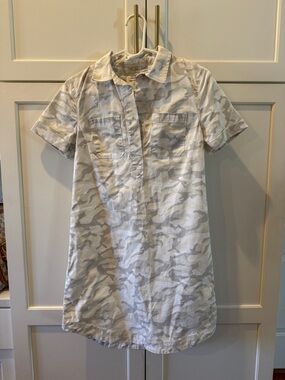 Vineyard Vines Beige and White Margo Camo Midi Dress size 2